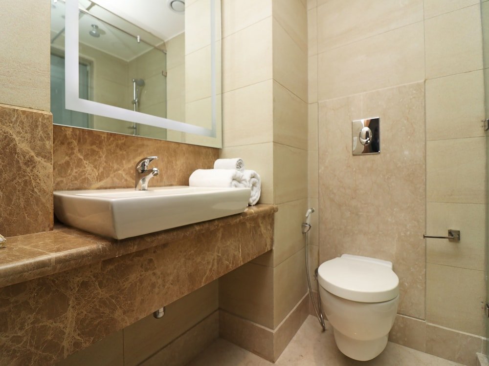 Фото The Orion Plaza