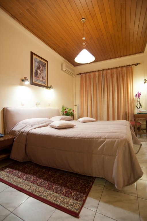 Фото Hermes Delphi Hotel