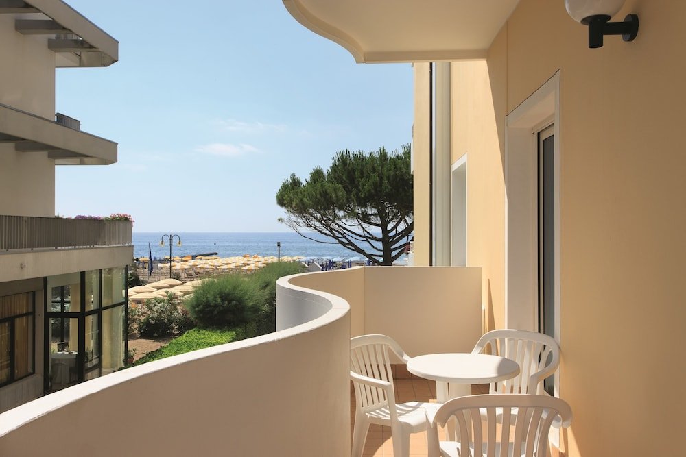 Фото Hotel Aurora