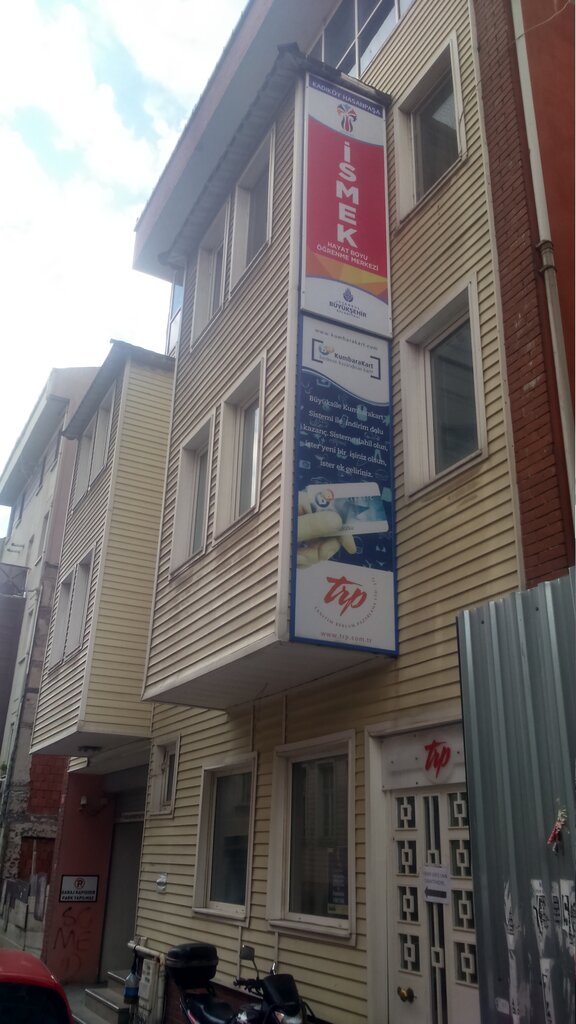 Ismek Kadikoy Hasanpasa Muzik Ihtisas Merkezi I Lkokul Hasanpasa Mah Andelip Esat Sok No 3 Kadikoy Istanbul Turkiye Yandex Haritalar