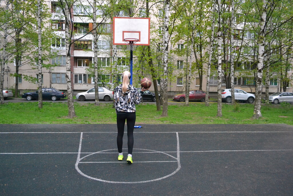 Баскетбольные площадки спб на улице карта