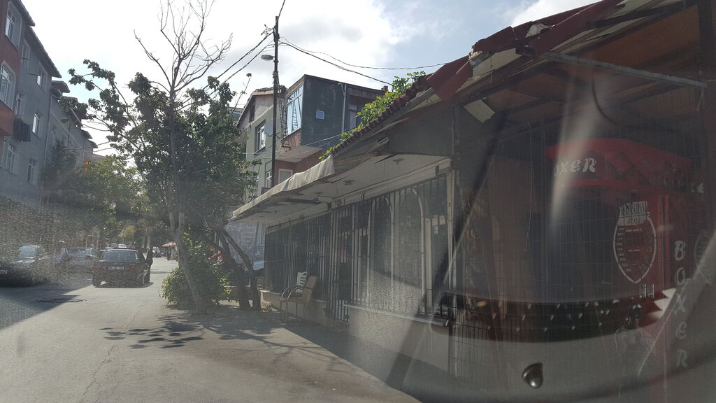 Tableware wholesale Gumusdere Haberdashery and Kitchenware, Istanbul, photo