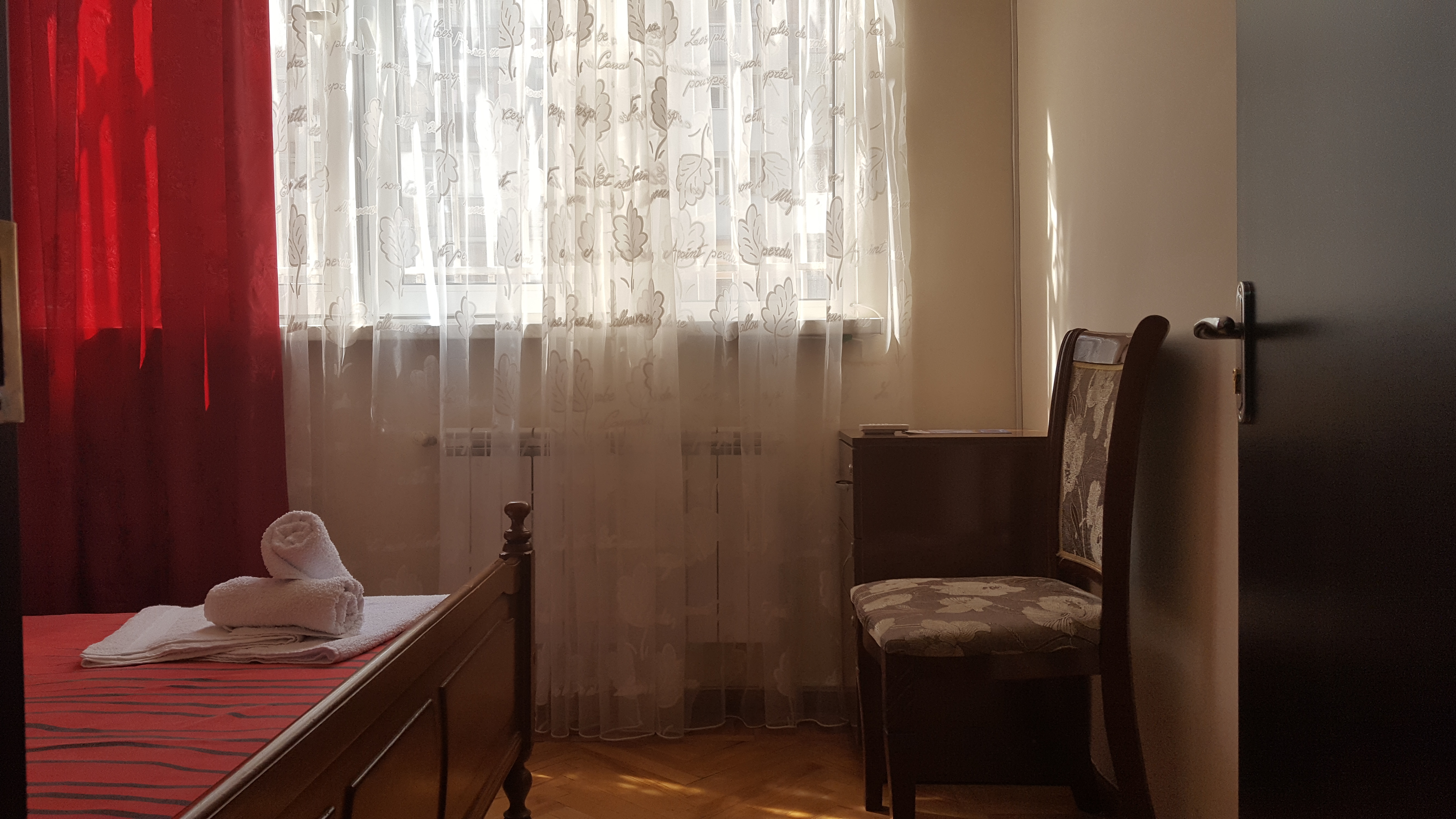 Фото Friendship Hostel & Tours