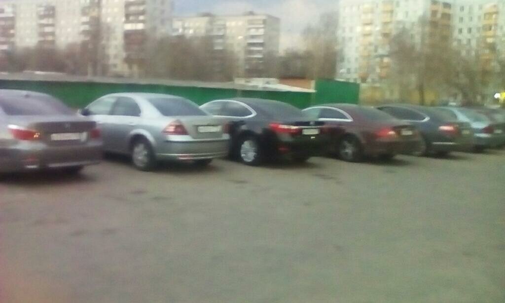Автомобильная парковка Автостоянка № 17, Москва, фото