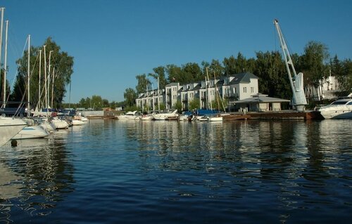 Парусный клуб Водник (Набережная ул., 24, Долгопрудный), гостиница в Долгопрудном