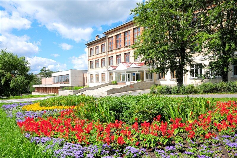 School Srednyaya obshcheobrazovatelnaya shkola № 109, Trehgorniy, photo