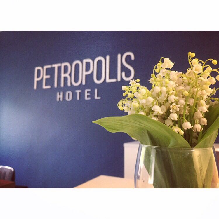 Фото Петрополис