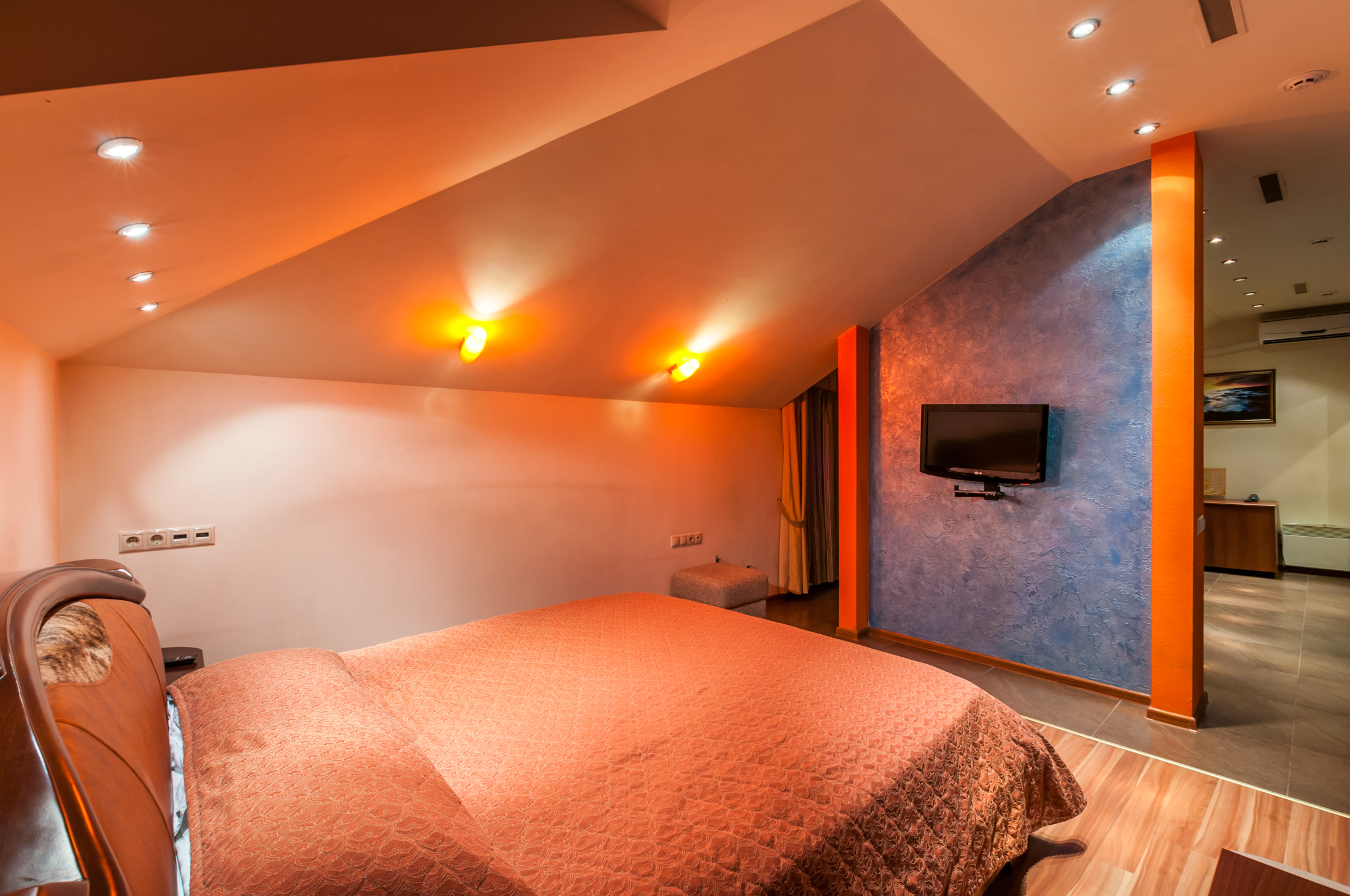 Фото Крон Отель