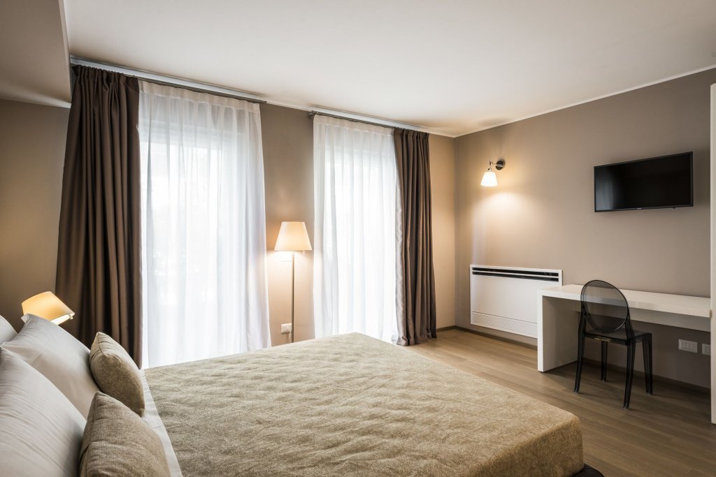 Фото Italianway - Corso Como 11