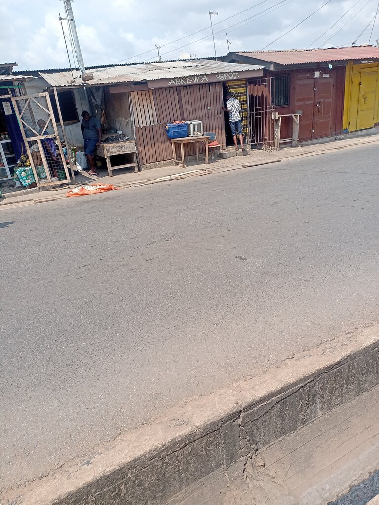 Bar, pub Abrewa Spot, Accra, photo