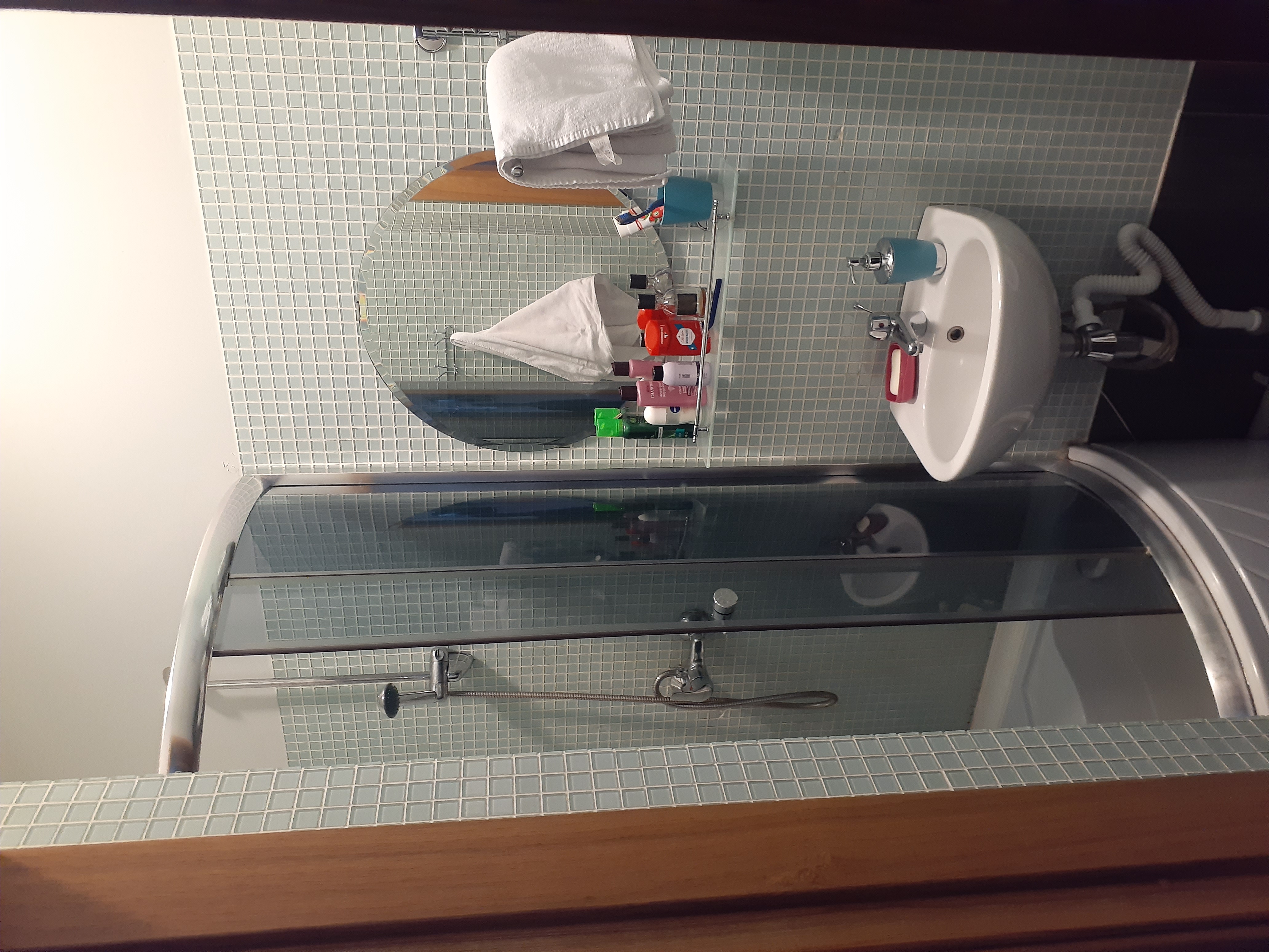 Фото Демократ