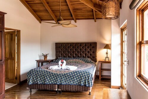 Гостиница Luna Inn B&b в Алахуэла