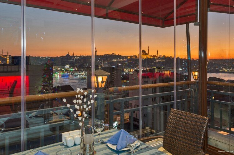 Гостиница Galata La Bella Hotel в Бейоглу