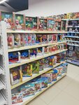 Граф Жираф в ТЦ Catapulta (vulica Naftabudaŭnikoŭ, 26), toys and games