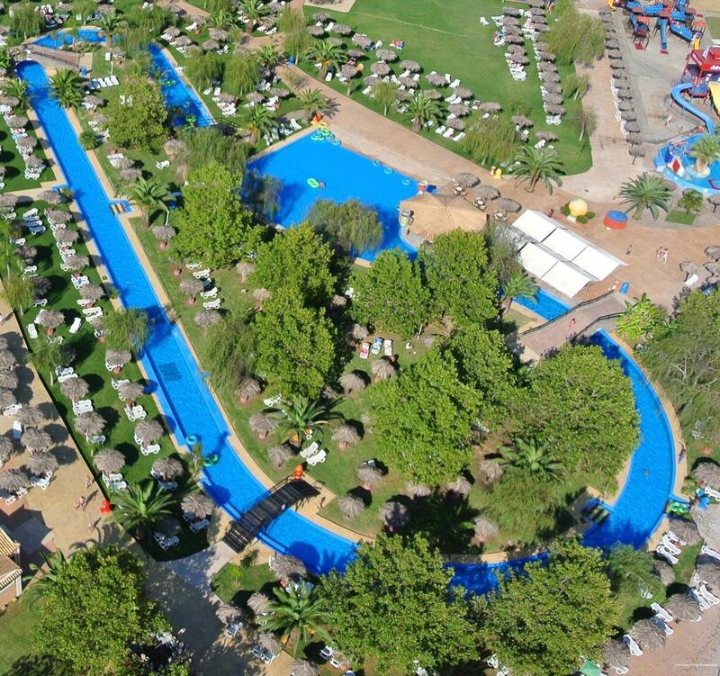 Фото Dominoes Aparthotel