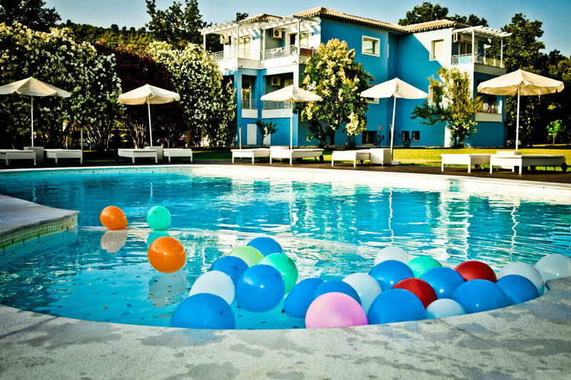 Фото Mandraki Village Boutique Hotel