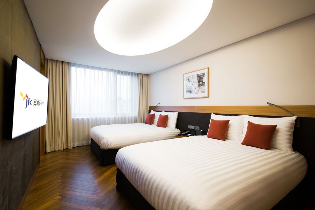 Фото Shin Shin Hotel Jeju Airport