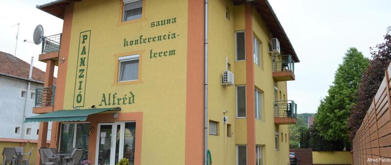 Фото Alfred Panzio