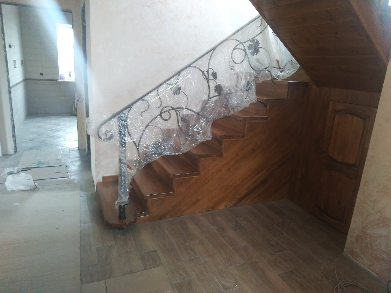 Внутриквартирных лестниц с подшивкой досками обшивки