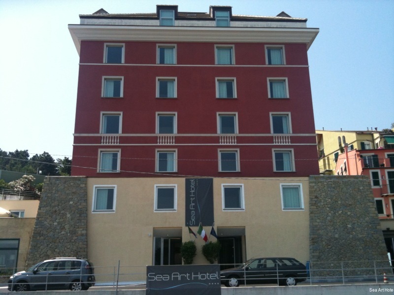 Фото Sea Art Hotel