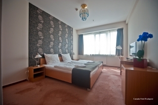 Фото Canada Hotel Budapest