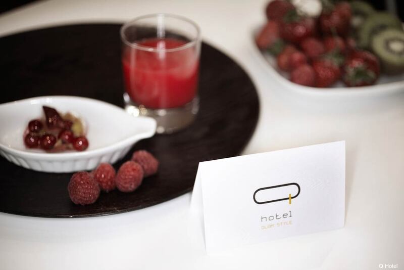 Фото Q Hotel