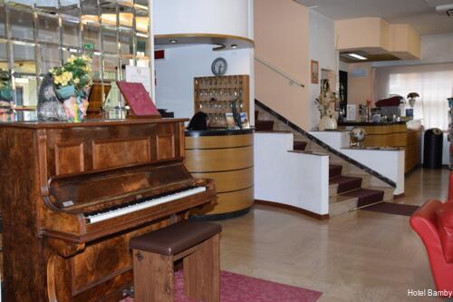 Фото Hotel Bamby