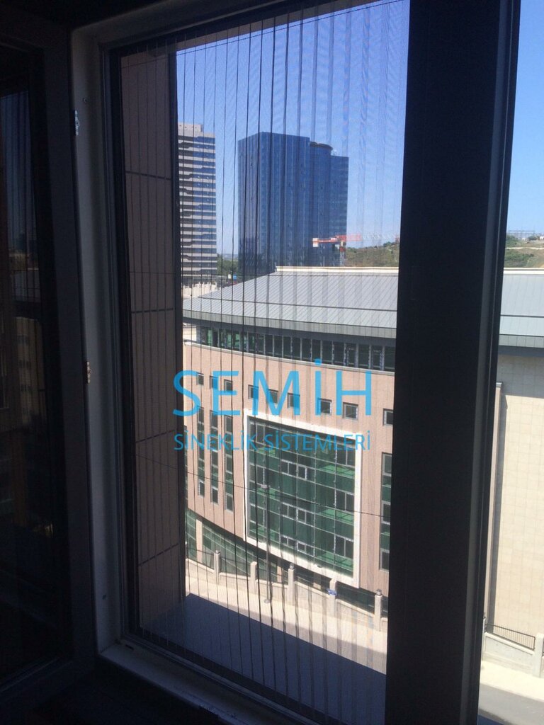 Mosquito nets Semih Sineklik, Istanbul, photo