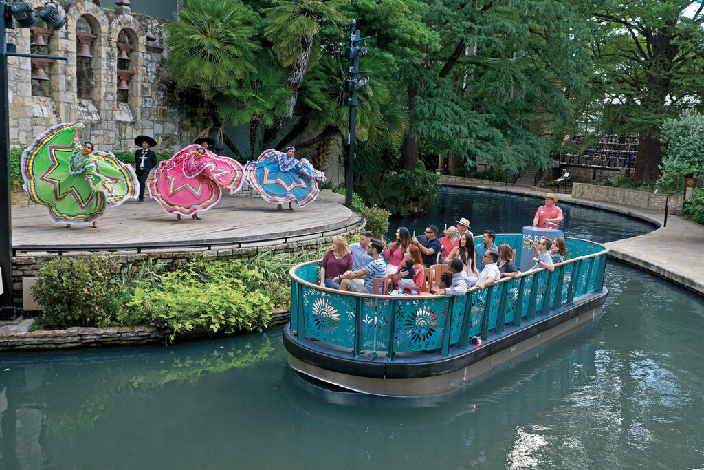 Landmark, attraction Go Rio San Antonio River Cruises, San Antonio, photo