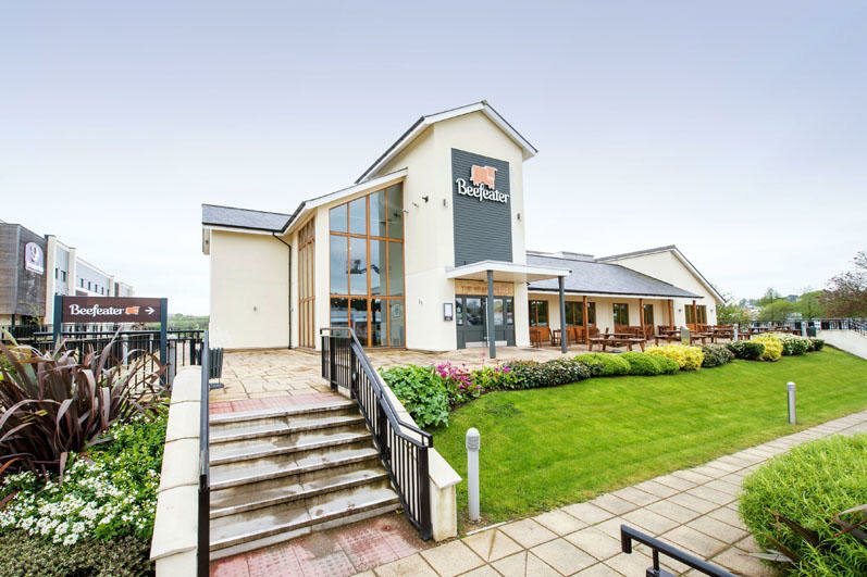 Restaurant The Grandstand Beefeater, England, photo