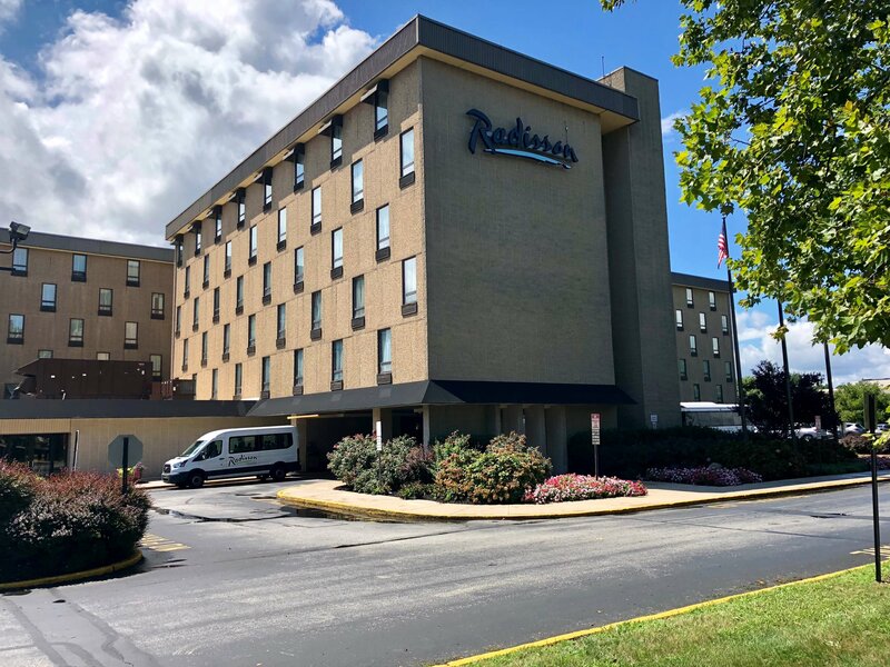 Гостиница Radisson Hotel Philadelphia Northeast