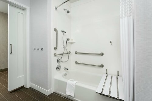 Внешний вид отеля Hampton Inn & Suites Napa в Напе, фото 1