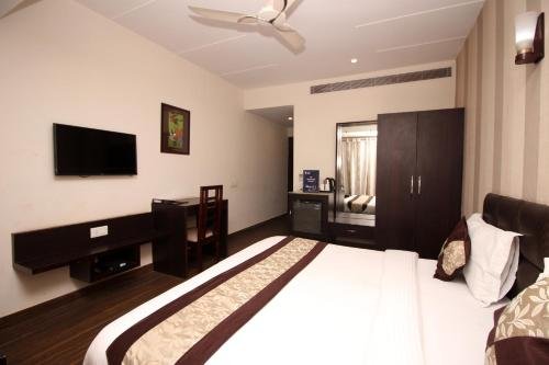 Фото Hotel The City Square