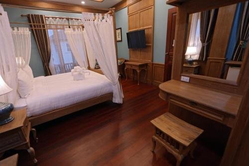Фото Rich Garden House Hotel
