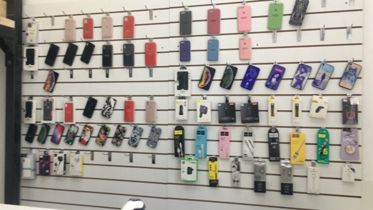 Phone repair Mr. Robot, Kotelniki, photo