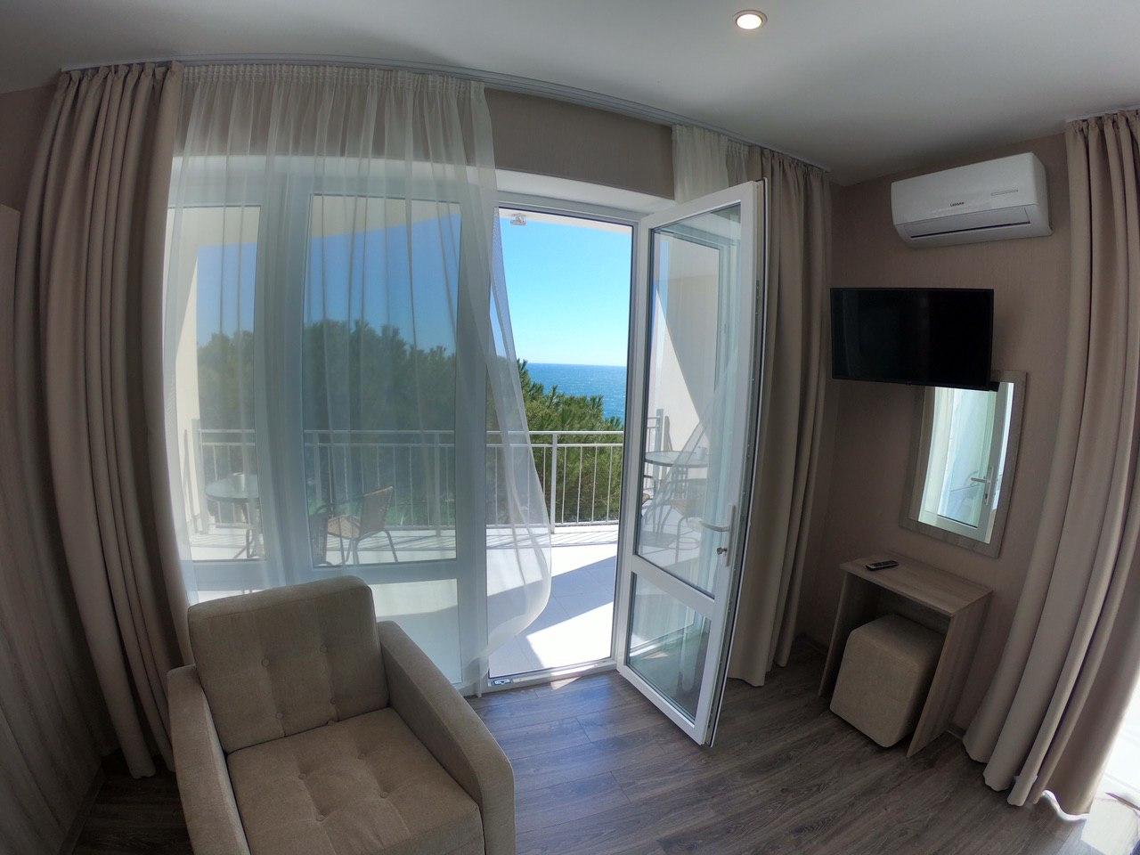 Фото The Sofi Family House