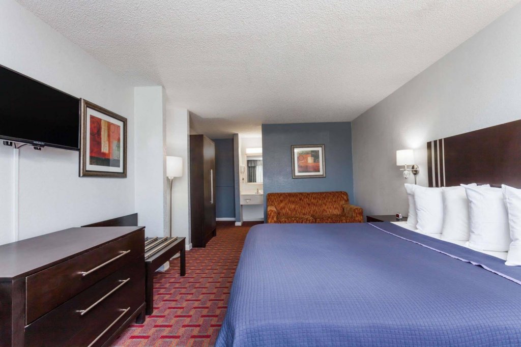 Фото Quality Inn Orlando