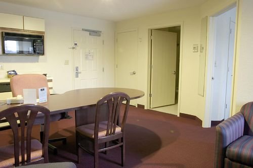 Фото Sonesta Simply Suites Philadelphia Mount Laurel