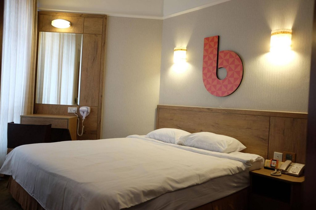 Фото Hotel Bencoolen Singapore