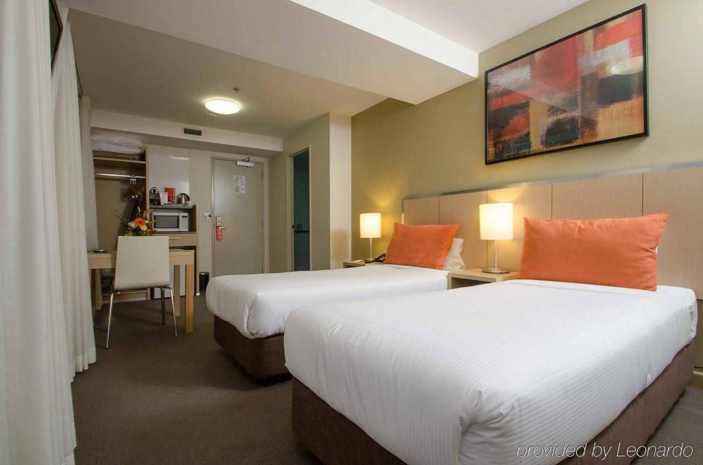 Фото Travelodge Hotel Wellington
