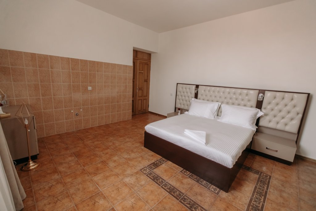 Фото Castle family