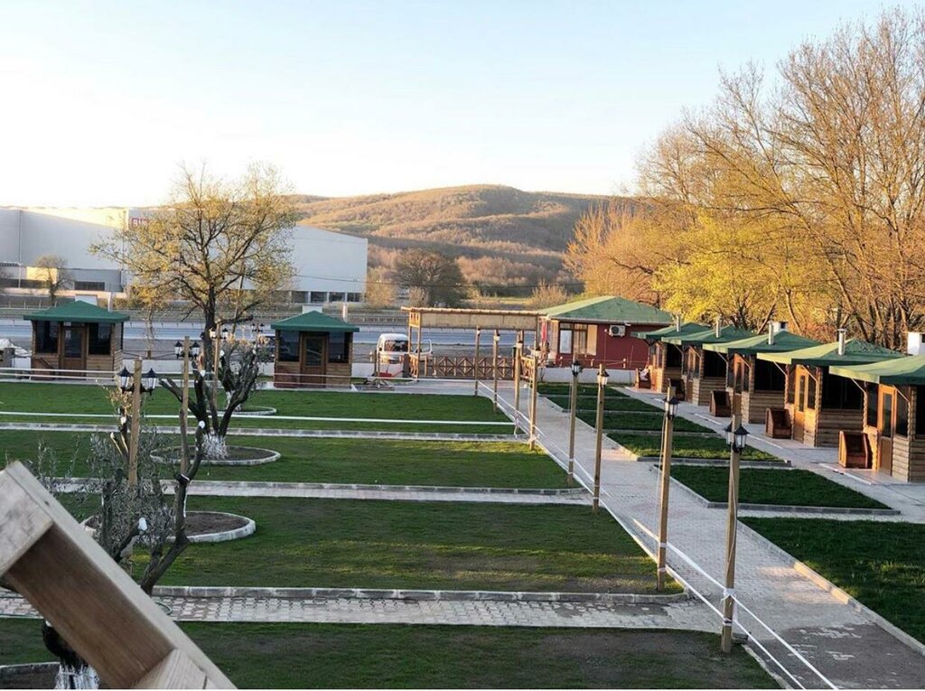 Keyfi Ömerli Et &amp; Mangal, restoran, Şile Yolu Cad., No106, Şile