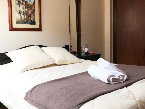 Фото Hotel Muros Quito