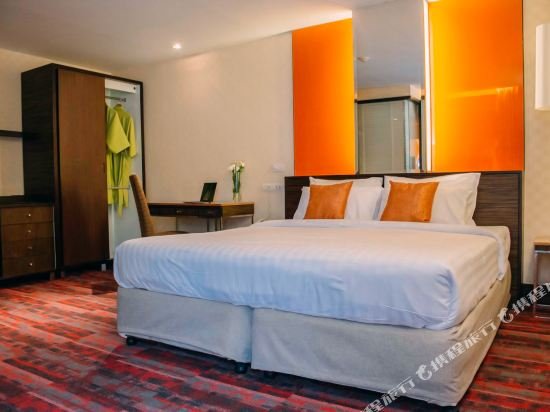 Фото Tango Vibrant Living Hotel