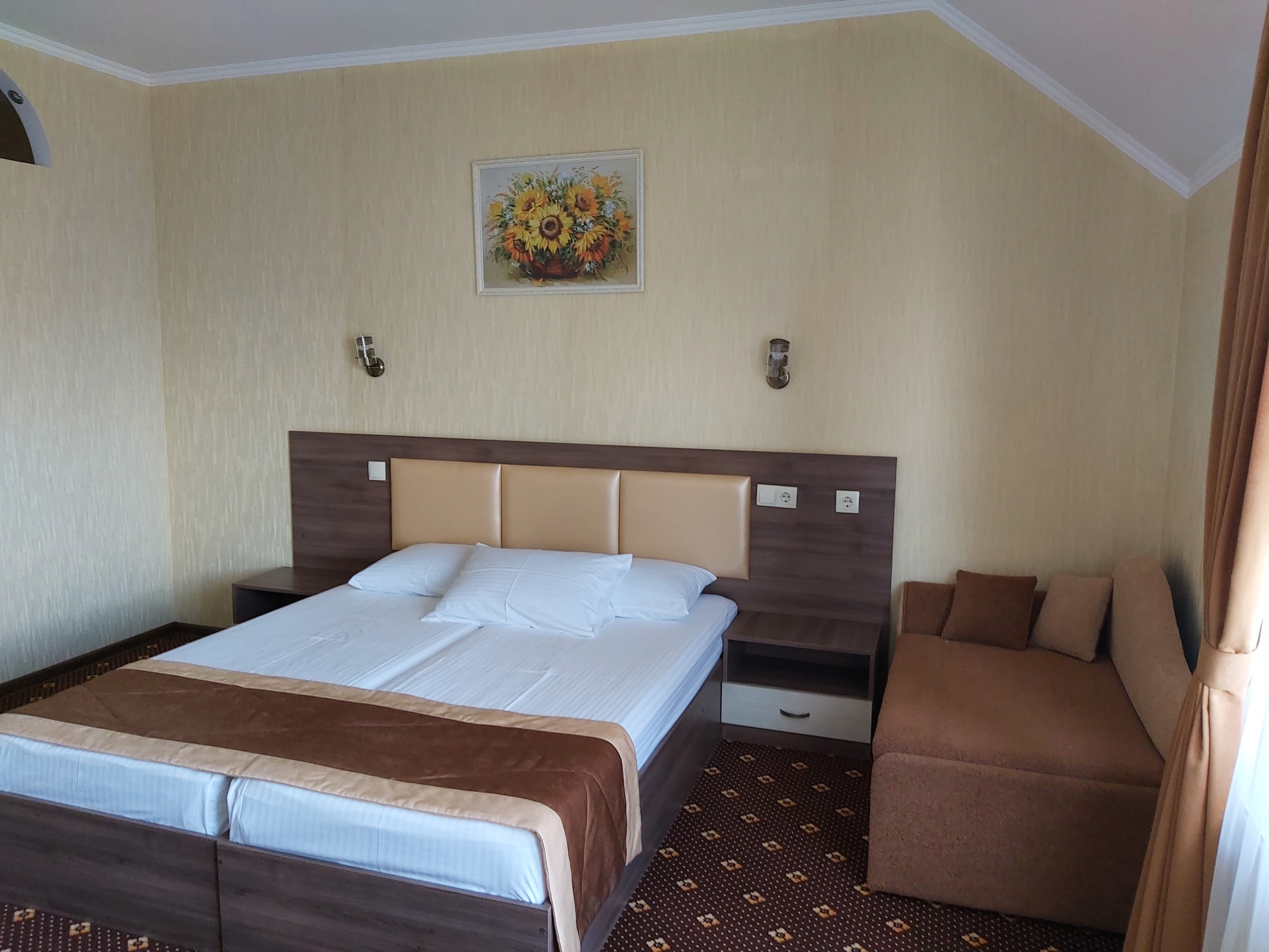 Фото Аквилон