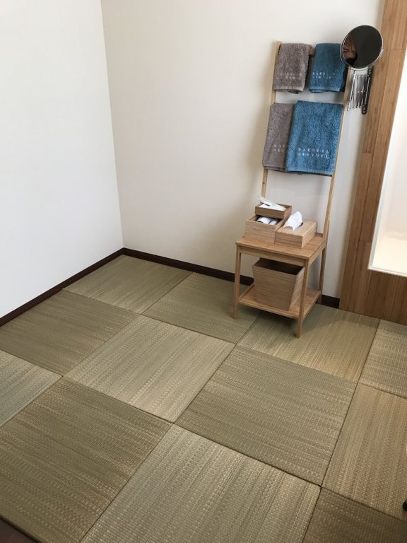 Фото Iza Kamakura Guest House & Bar