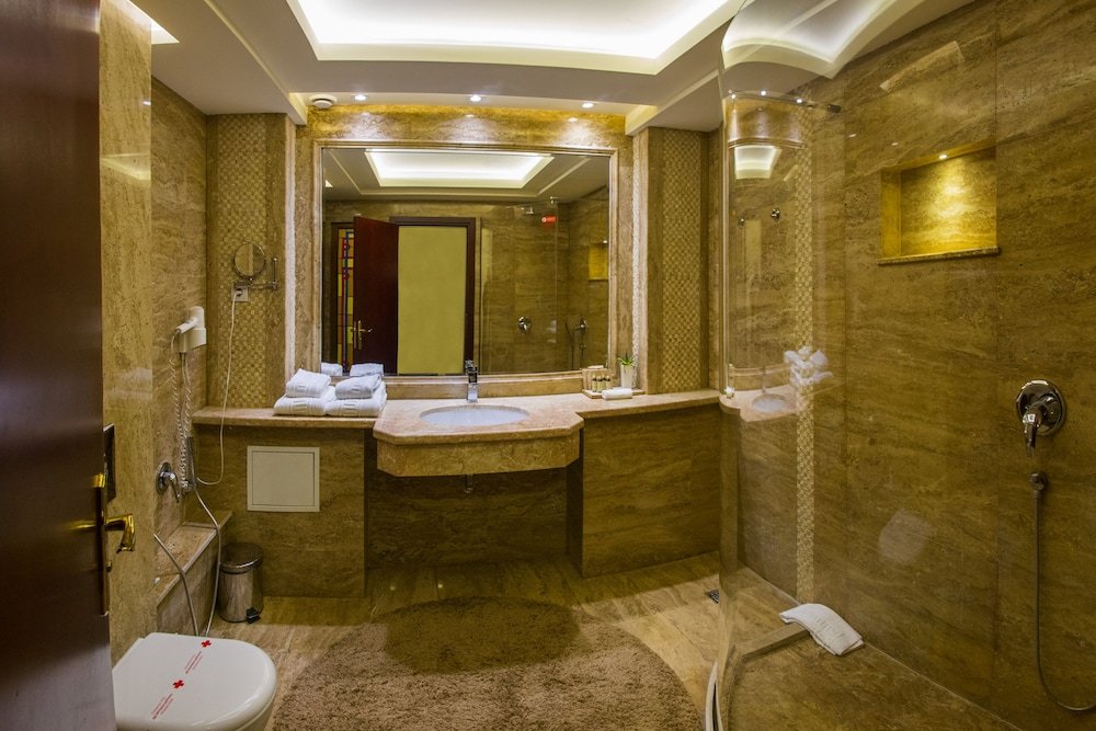 Фото National Palace Hotel