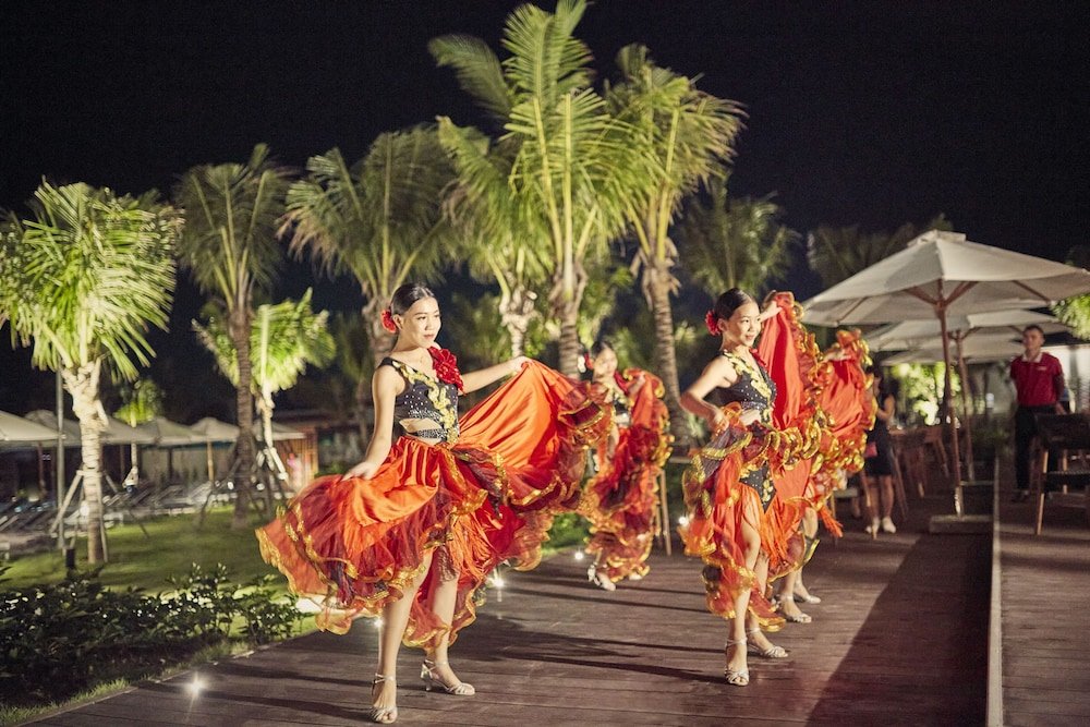 Фото Movenpick Resort Waverly Phu Quoc