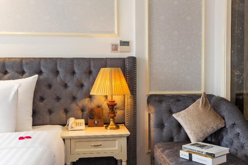 Фото Luxury Old Quarter Hotel & Gym