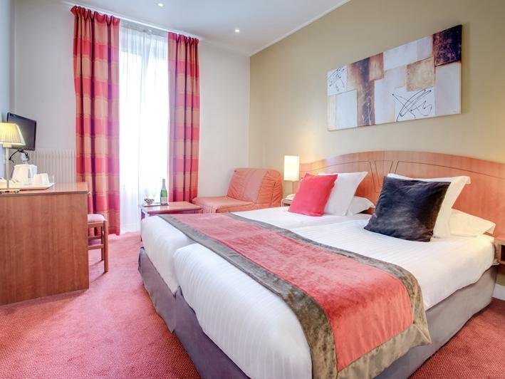 Фото Europe Hotel Paris Eiffel